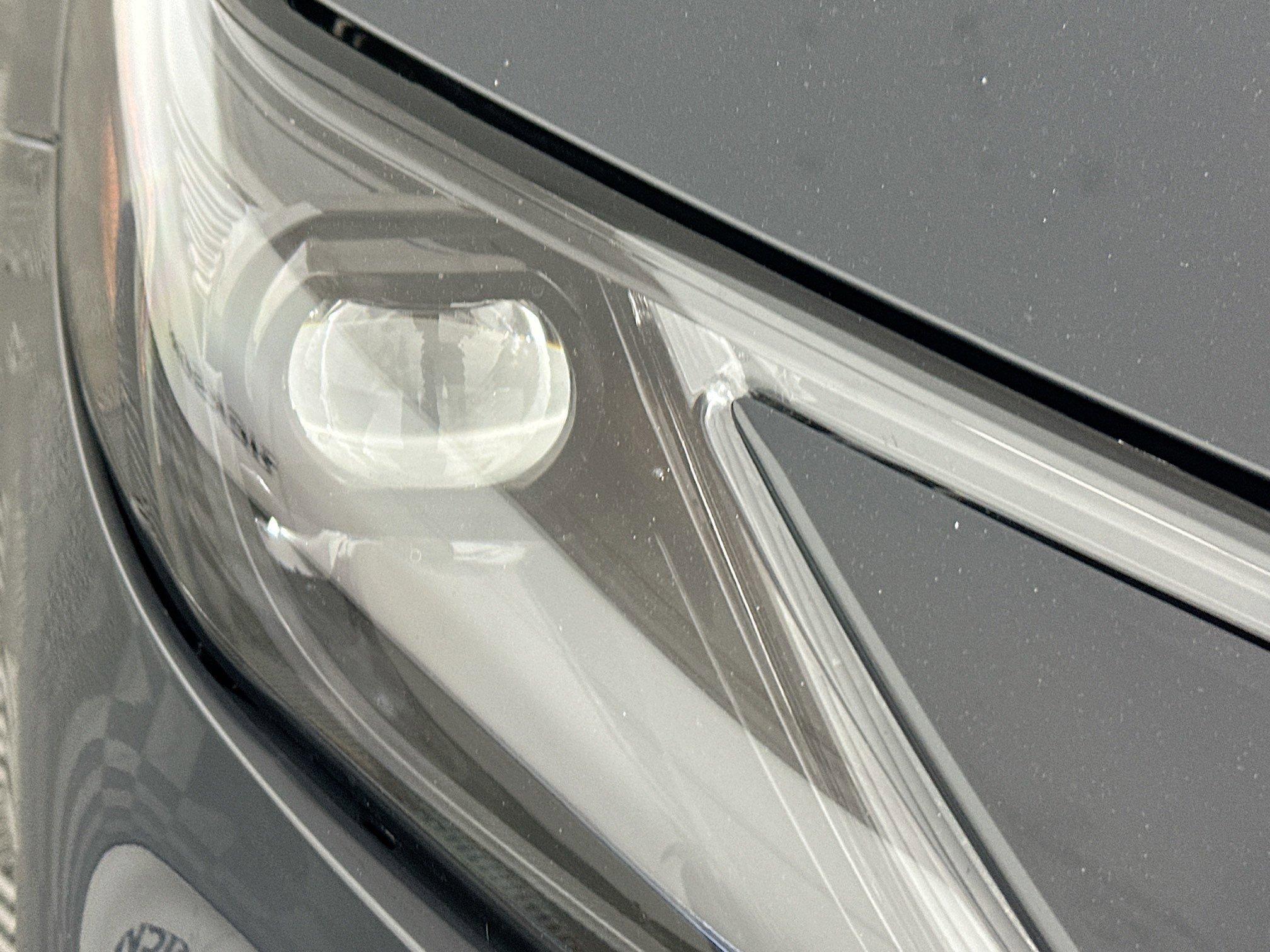 Toyota Camry Se Fwd 4Dr Car - Thumbnail 10