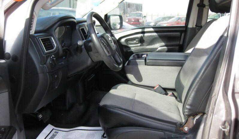 Nissan Titan - Thumbnail 12