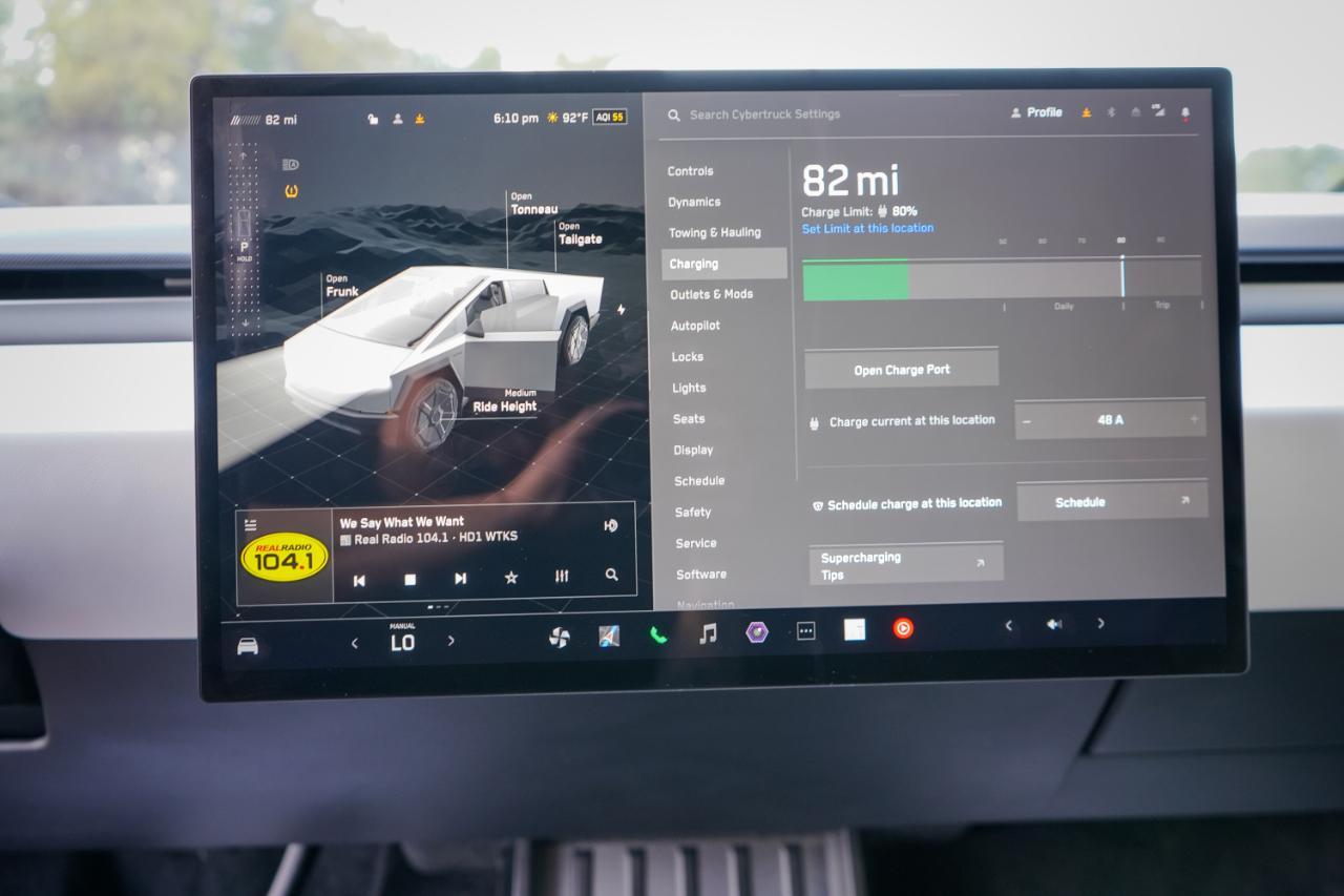 Tesla Cybertruck - Thumbnail 17
