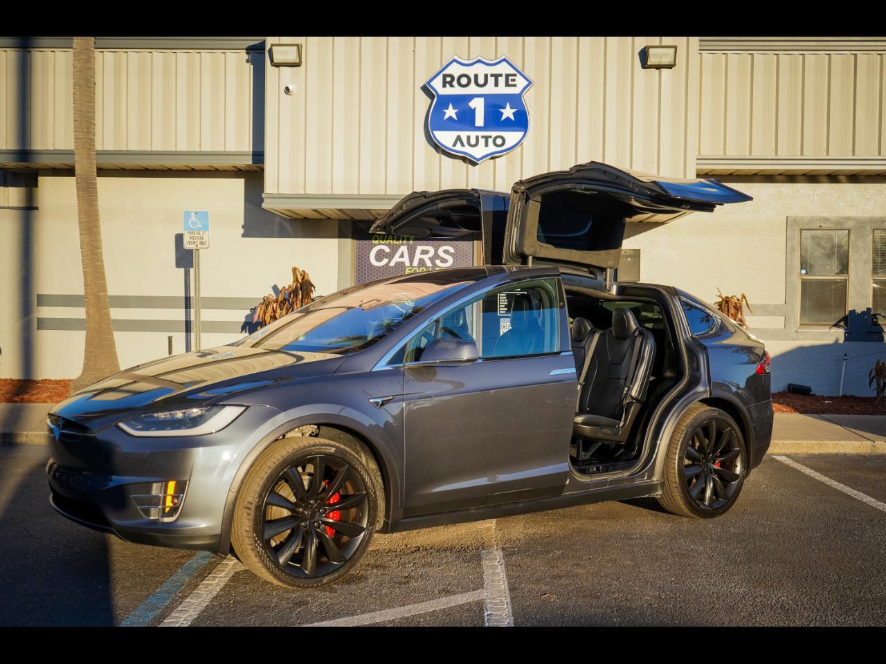 Tesla Model X - View 1