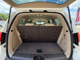 Kia Borrego - Thumbnail 4