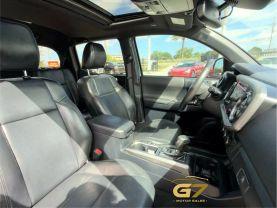 Toyota Tacoma Double Cab - Thumbnail 16