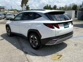 Hyundai Tucson - Thumbnail 9