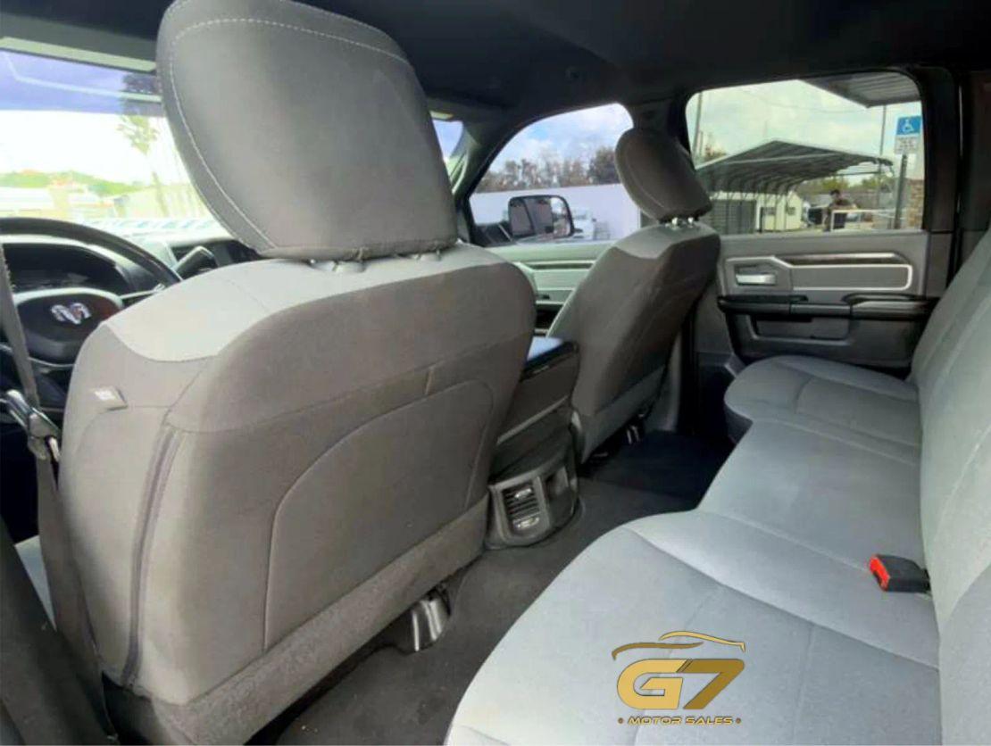 Ram 2500 Crew Cab - Thumbnail 17