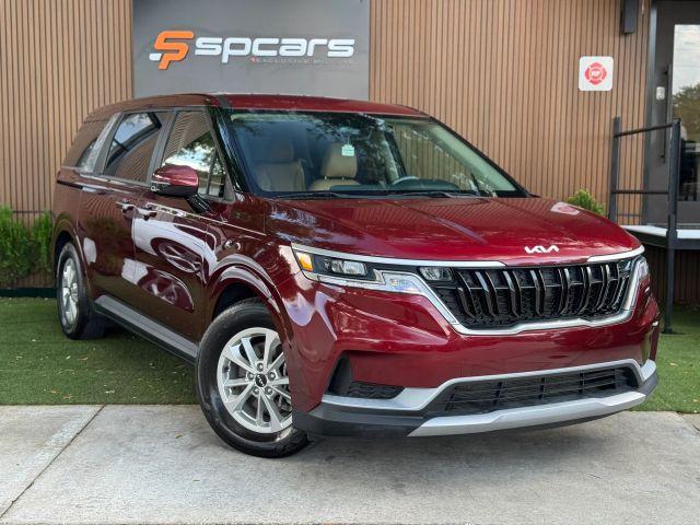 Kia Carnival - View 1