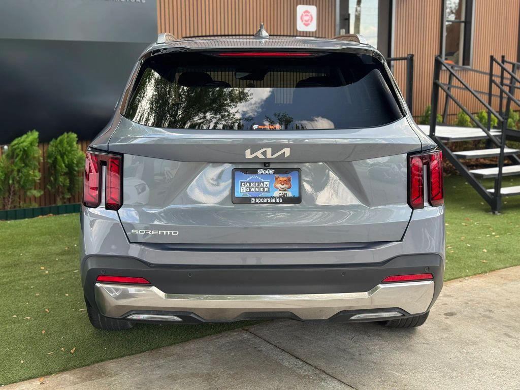 Kia Sorento - Thumbnail 7