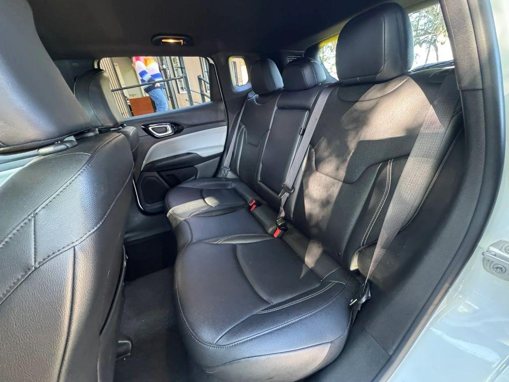 Jeep Compass - Thumbnail 8