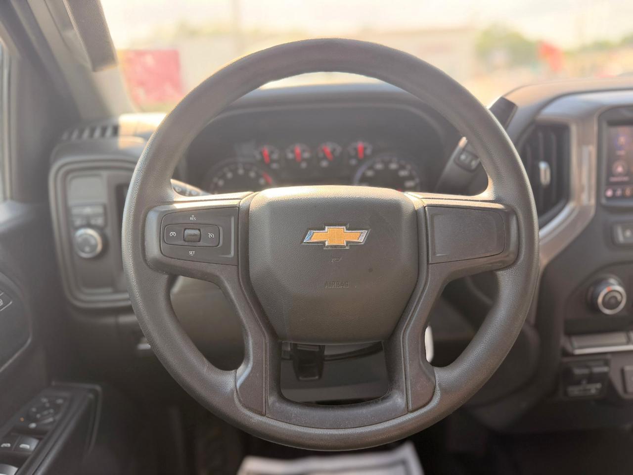 Chevrolet Silverado 1500Work Truck Double Cab 2Wd - Thumbnail 18