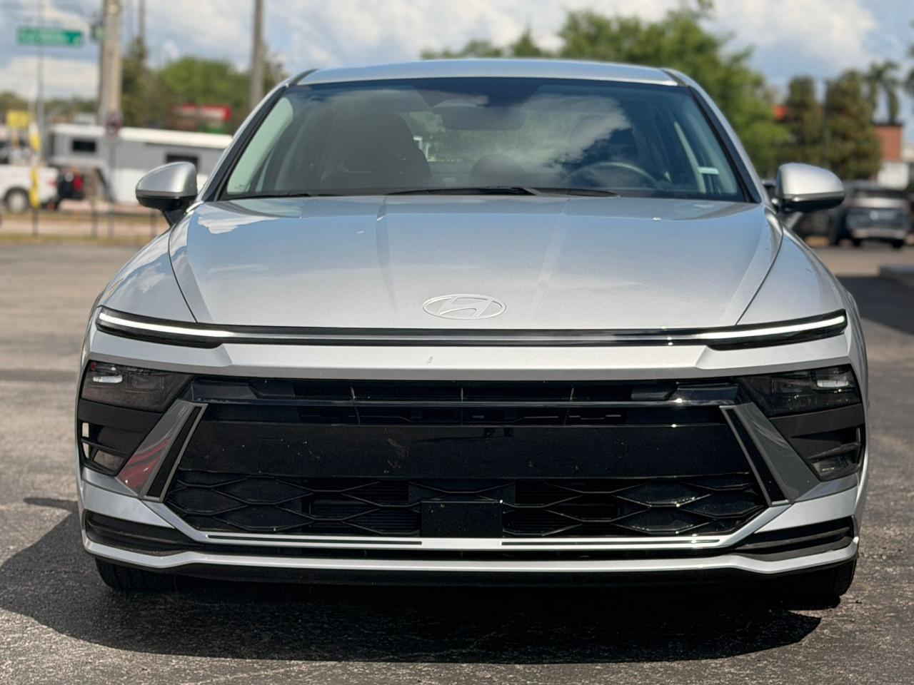 Hyundai Sonata Hybridblue - Thumbnail 3