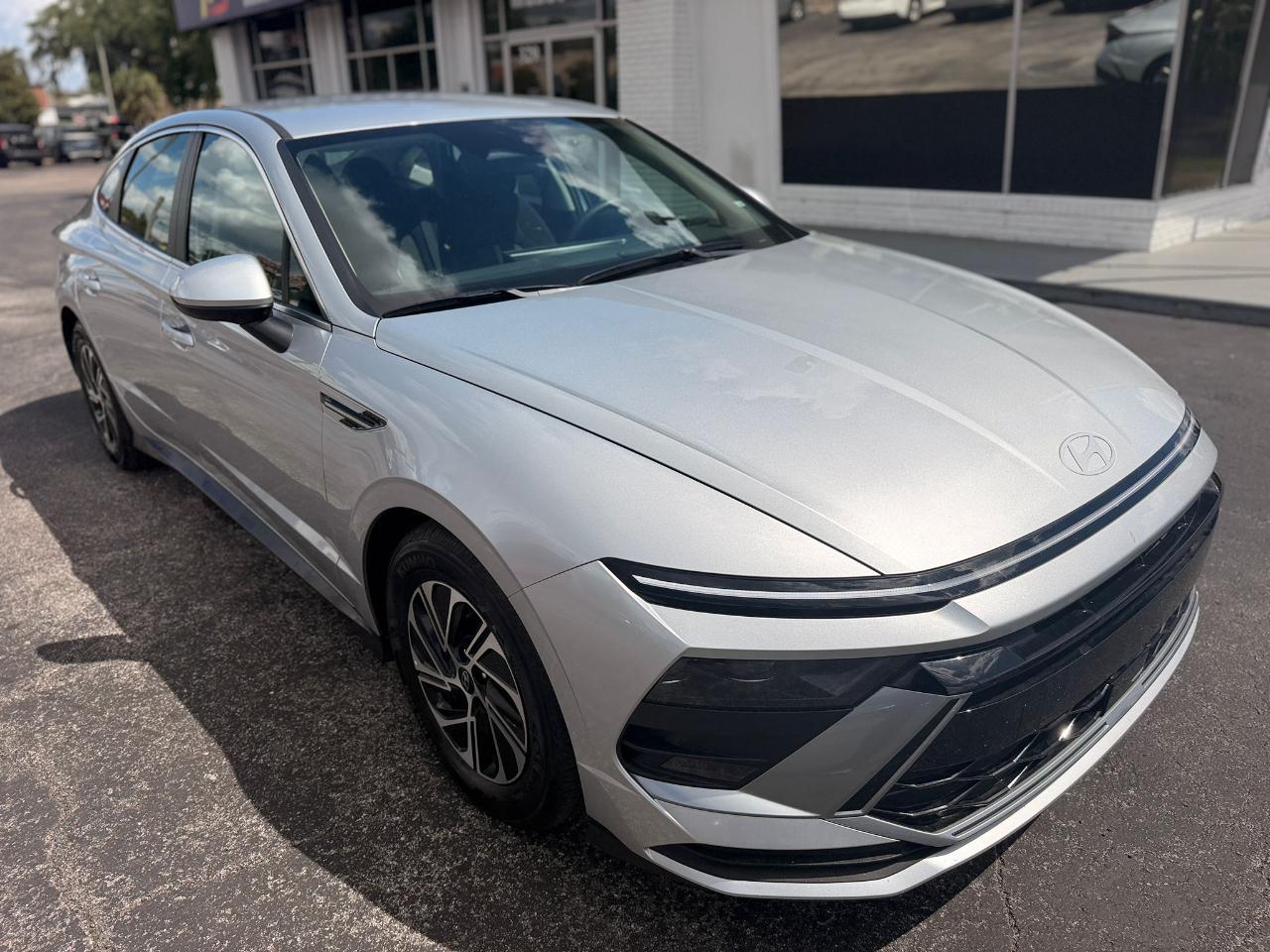 Hyundai Sonata Hybridblue - Thumbnail 4