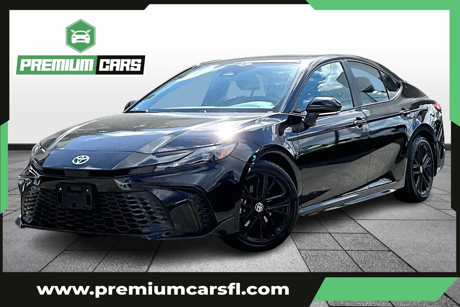 Toyota Camry Se Sedan 4D - View 1