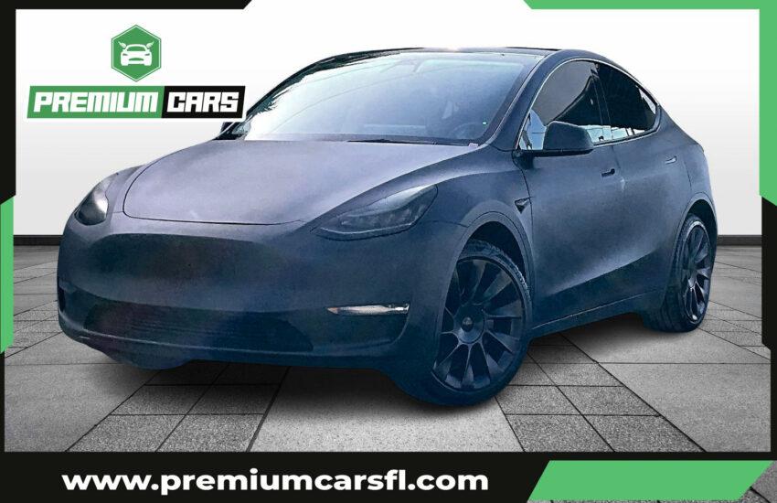 Tesla Model Y Long Range Sport Utility 4D - Thumbnail 2