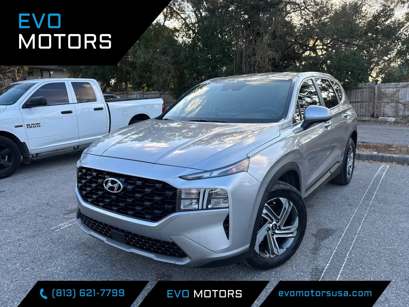 Hyundai Santa Fe Se - View 1