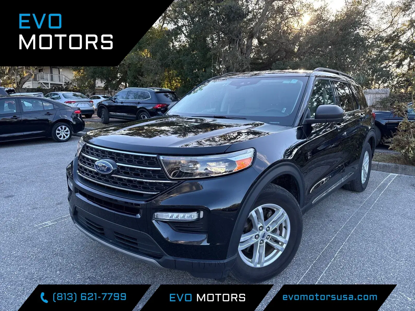 Ford Explorer Xlt W/Three-Row Leather - View 1