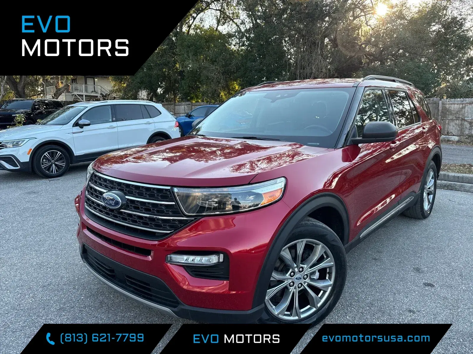 Ford Explorer Xlt W/Three-Row Leather & 20In Wheels - View 1