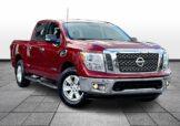 Nissan Titan Crew Cab Sv Pickup 4D 5 1/2 Ft - Thumbnail 5