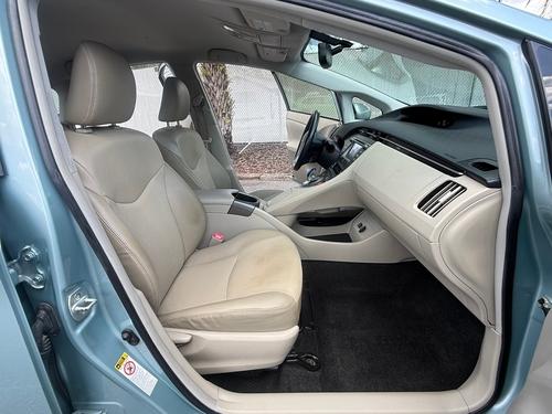 Toyota Prius Hybrid Four Leather Heated Seats Navigation Jbl Camera 183K Miles - Car For Sale - Tampa Hybri - Thumbnail 17