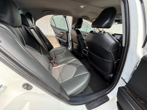 Toyota Camry Hybrid Se Leather Carplay Camera 255K - Car For Sale - Tampa Hybrids Inc. - Thumbnail 19