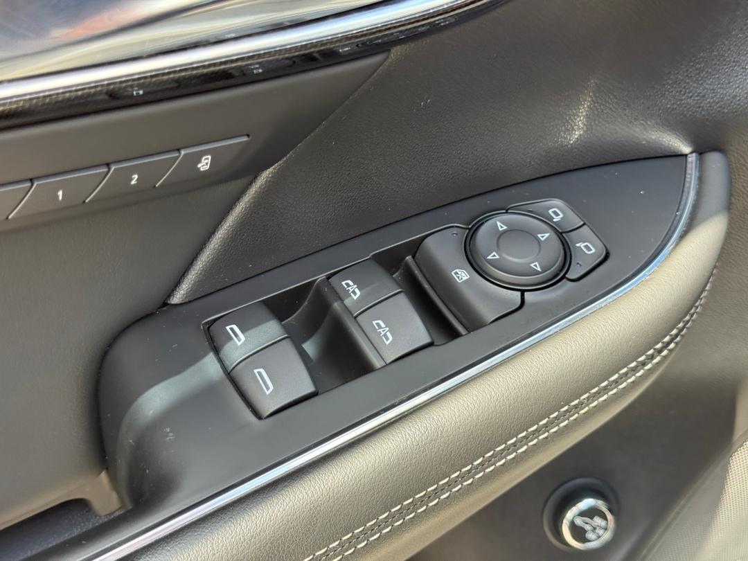 Buick Envision Essence - Thumbnail 16