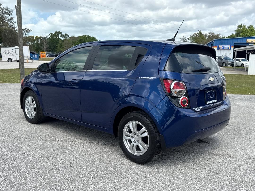 Chevrolet Sonic Lt Auto - Thumbnail 3