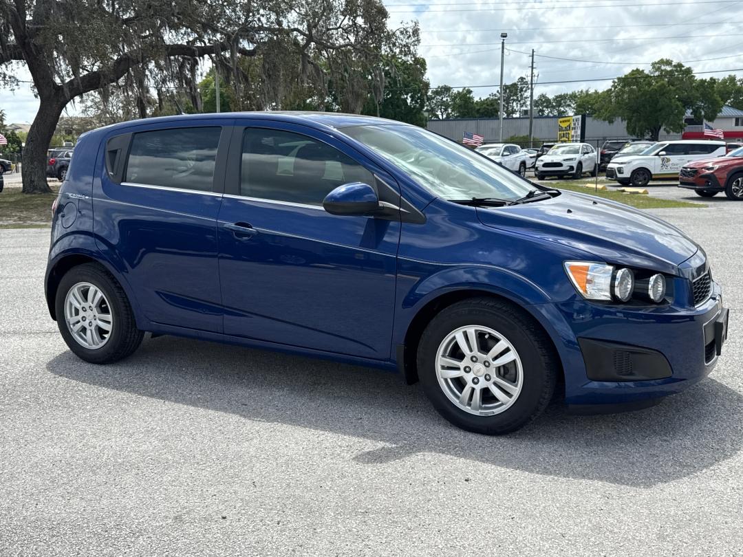 Chevrolet Sonic Lt Auto - Thumbnail 8