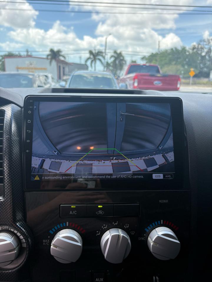 Toyota Tundratundra-Grade 5.7L Double Cab 2Wd - Thumbnail 20