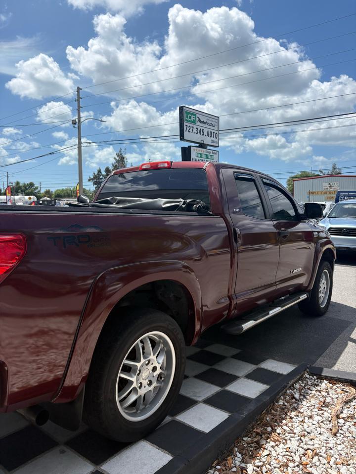 Toyota Tundratundra-Grade 5.7L Double Cab 2Wd - Thumbnail 6