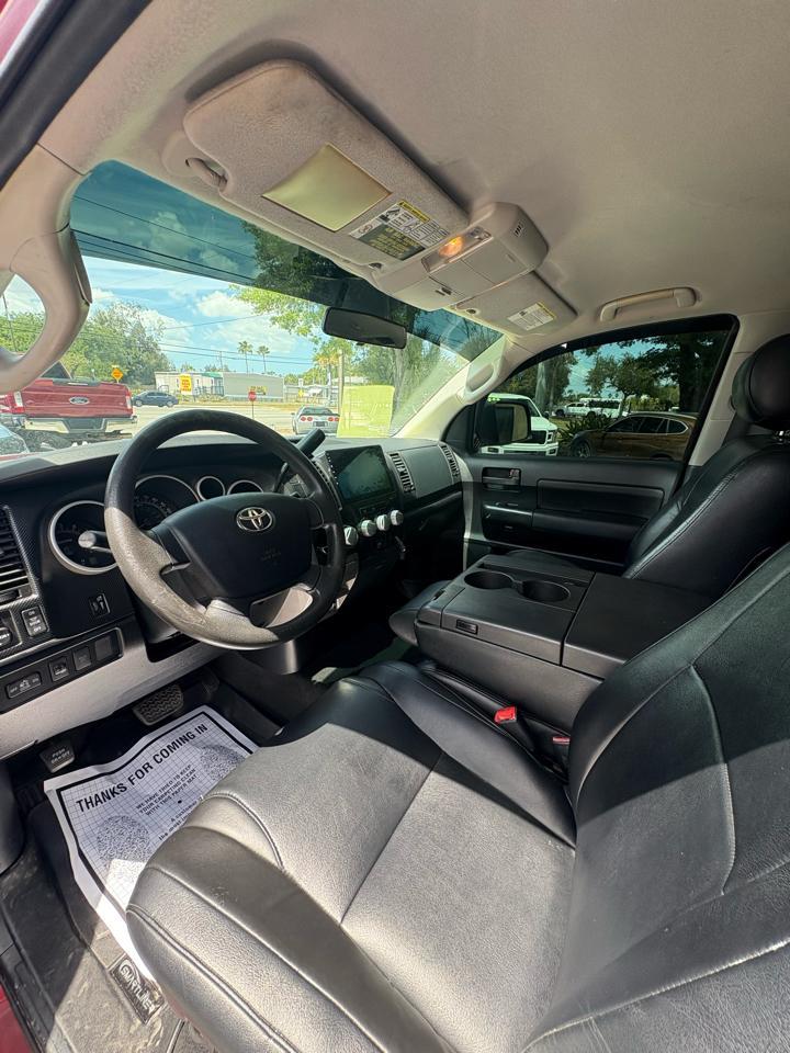 Toyota Tundratundra-Grade 5.7L Double Cab 2Wd - Thumbnail 8