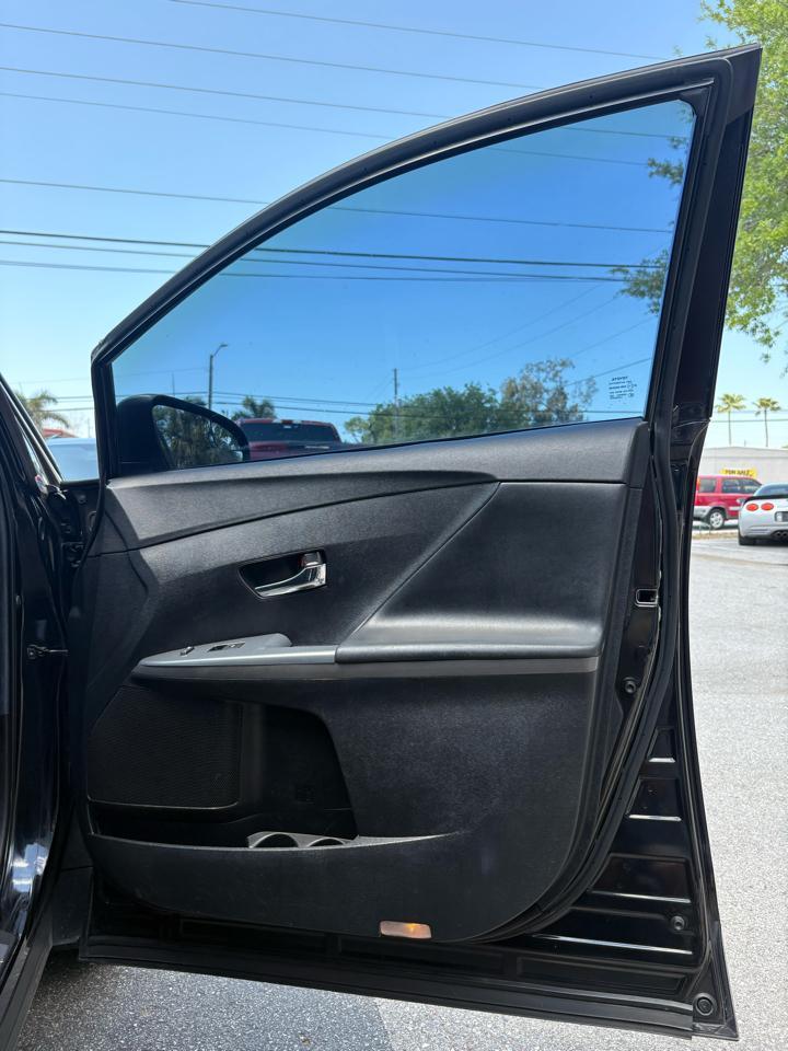 Toyota Venzale I4 Fwd - Thumbnail 15