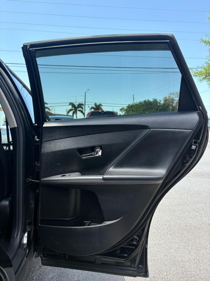 Toyota Venzale I4 Fwd - Thumbnail 13