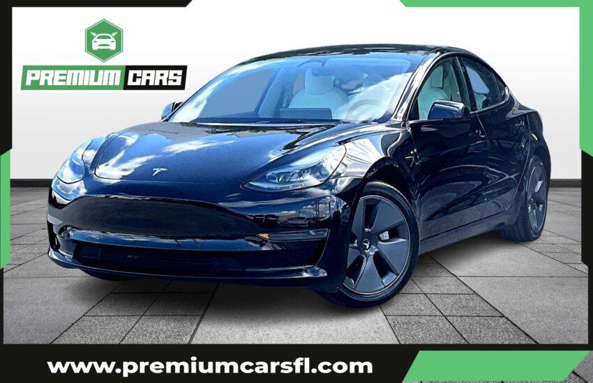 Tesla Model 3 Standard Sedan 4D - Thumbnail 2