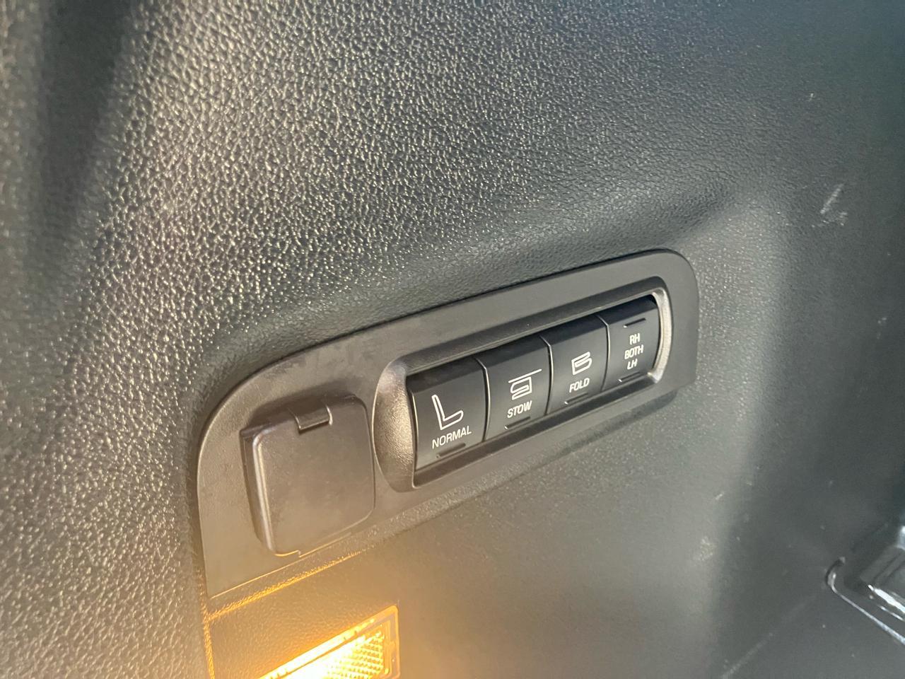 Ford Explorersport 4Wd - Thumbnail 10