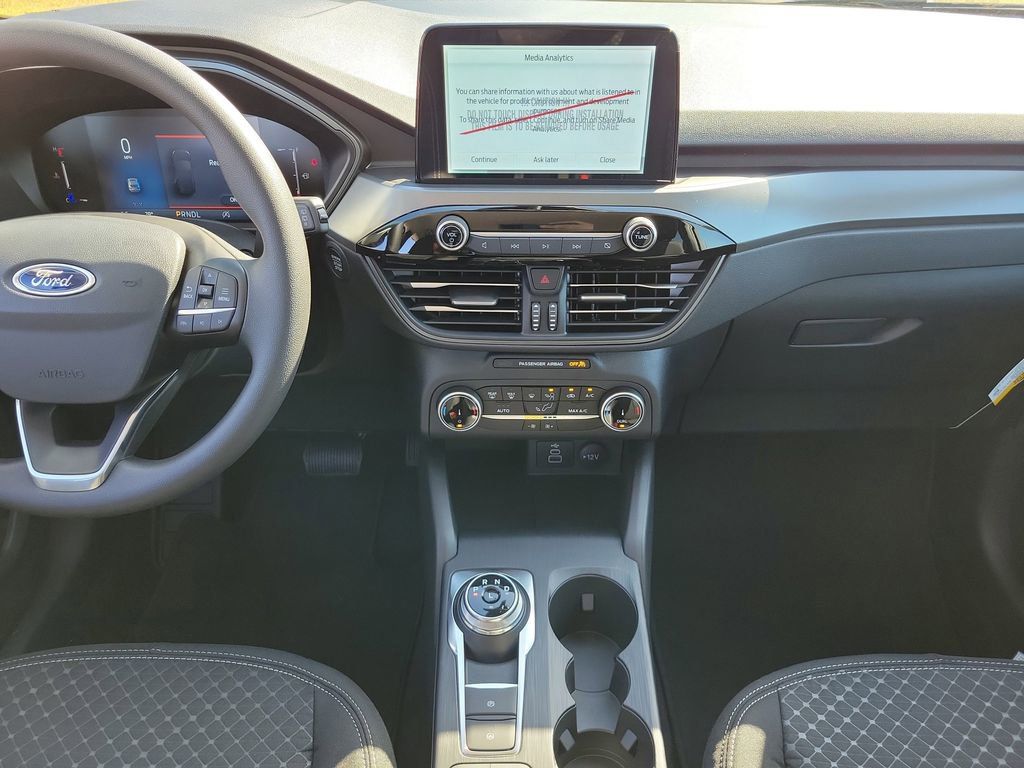 Ford Escape - Thumbnail 18