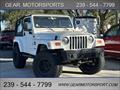 Jeep Wrangler Sahara 4Wd 4.0L 6 Cylinder, 5-Speed Manual - Thumbnail 2