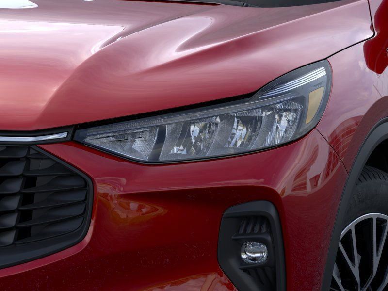 Ford Escape - Thumbnail 18