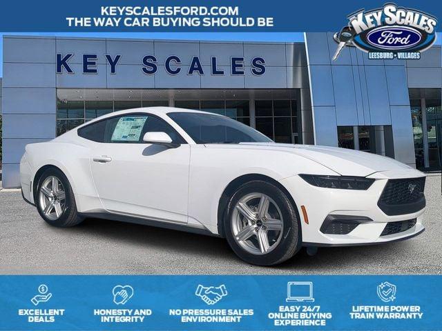 Ford Mustang - Thumbnail 3