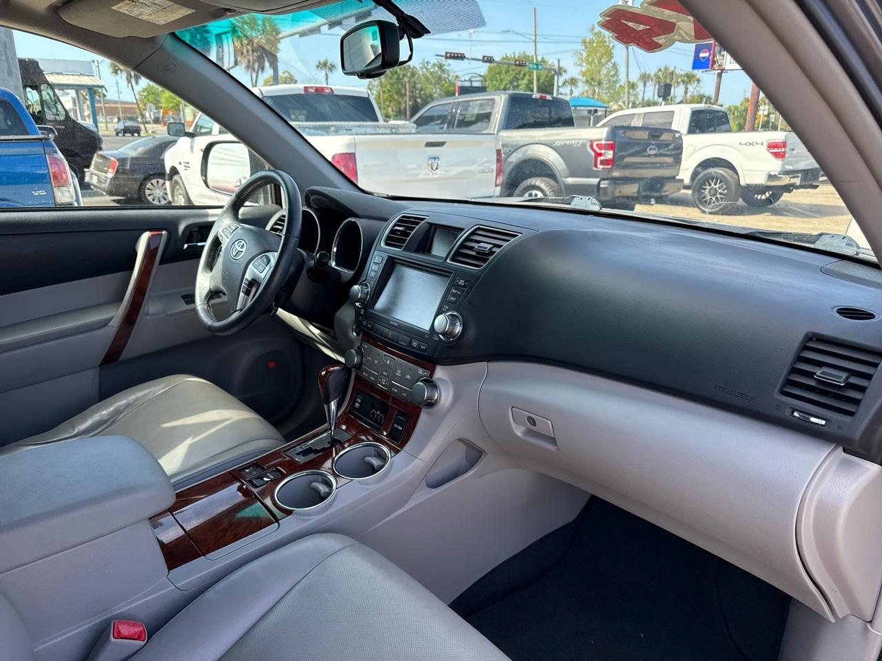 Toyota Highlander4Wd 4Dr V6 Limited (Natl) - Thumbnail 13