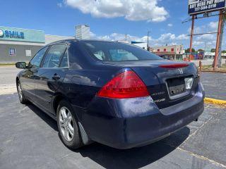 Honda Accord - Thumbnail 4