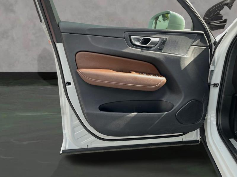 Volvo Xc60 T5 Momentum - Thumbnail 10