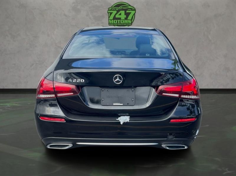 Mercedes-Benz A-Class A 220 - Thumbnail 5