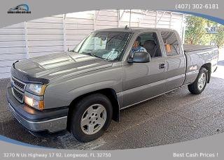 Chevrolet Silverado 1500 Extended Cab - Thumbnail 7