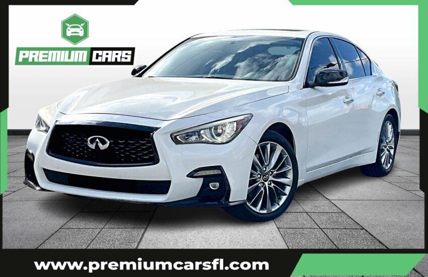 Infiniti Q50 3.0T Luxe Sedan 4D - Thumbnail 2