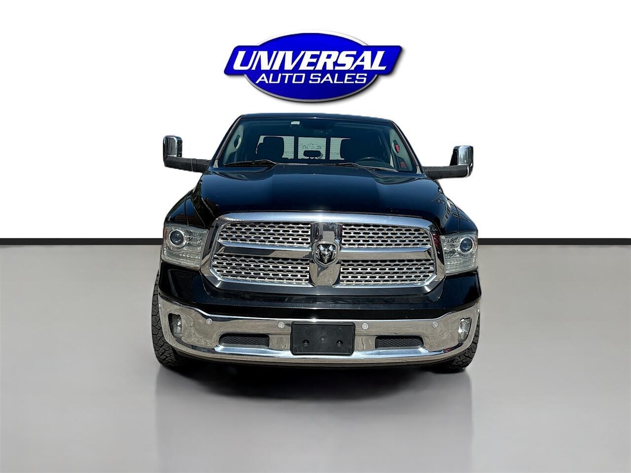Ram 15004Wd Crew Cab 140.5" Laramie - Thumbnail 2