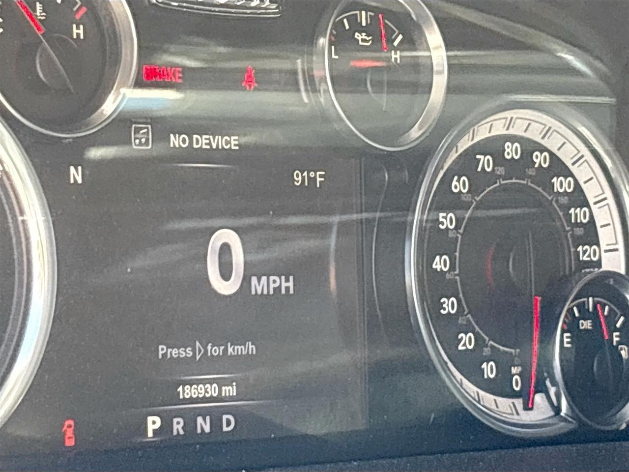 Ram 15004Wd Crew Cab 140.5" Laramie - Thumbnail 10