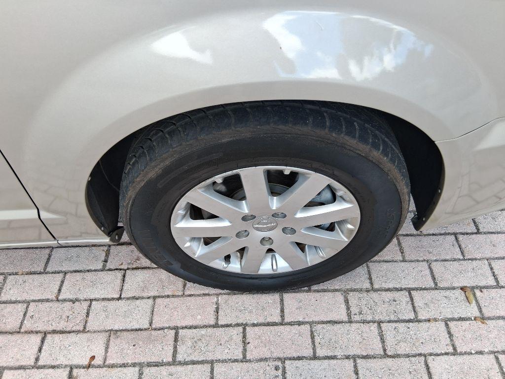 Chrysler Town & Country4Dr Wgn Touring - Thumbnail 12