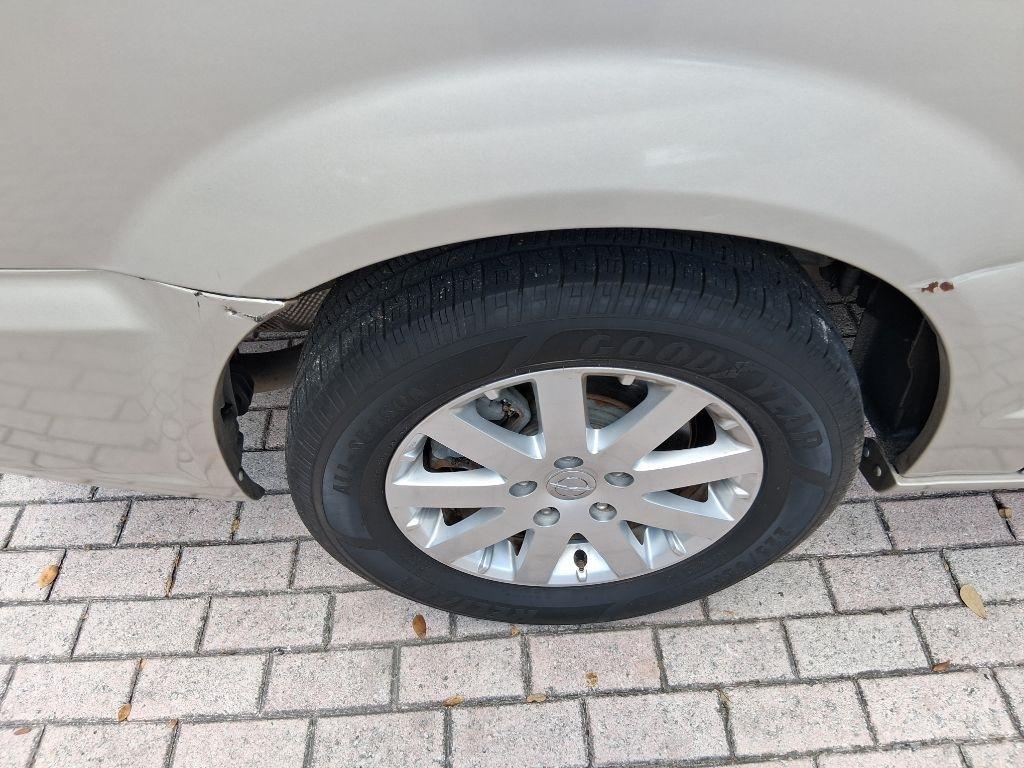 Chrysler Town & Country4Dr Wgn Touring - Thumbnail 11