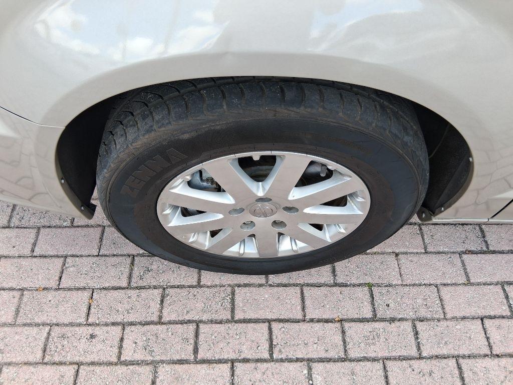 Chrysler Town & Country4Dr Wgn Touring - Thumbnail 14