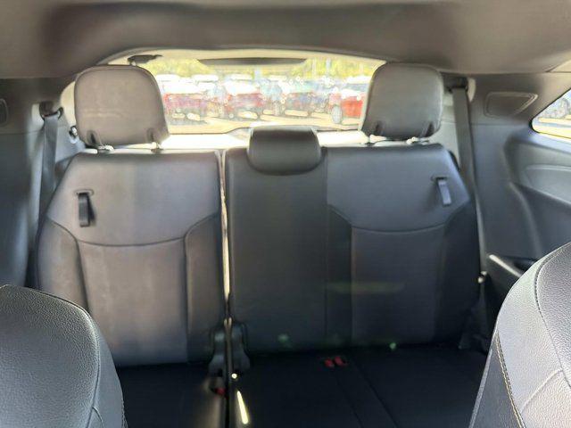 Toyota Sienna Xle Awd Woodland Edition - Thumbnail 19