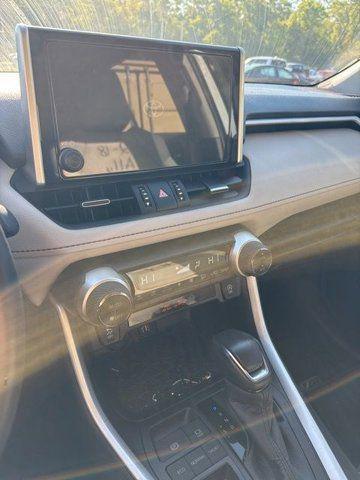 Toyota Rav4 Xle Prem Fwd Suv - Thumbnail 9