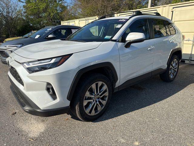 Toyota Rav4 Xle Prem Fwd Suv - View 1